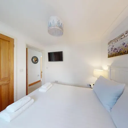 E29 Bonnie Bank, Riviere Towans